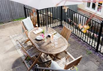 Enjoy summer evenings on the raised terrace.