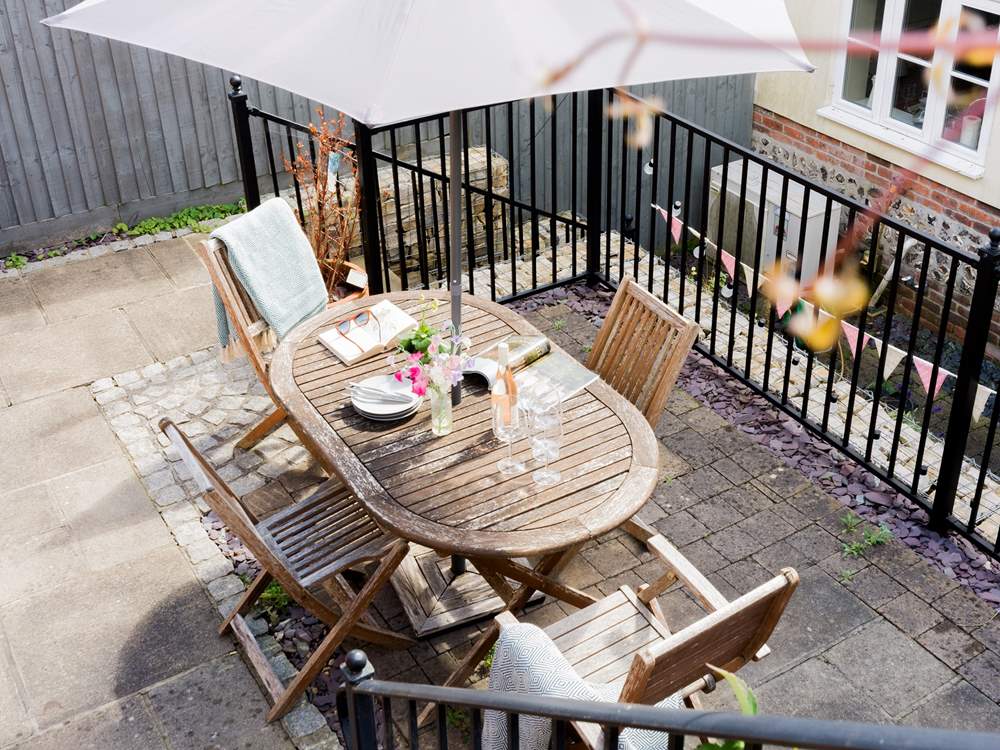 Enjoy summer evenings on the raised terrace.