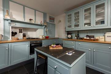 A great kitchen to prepare a meal.