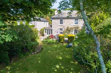 Romantic Rosedale awaits you, full of character and charm.