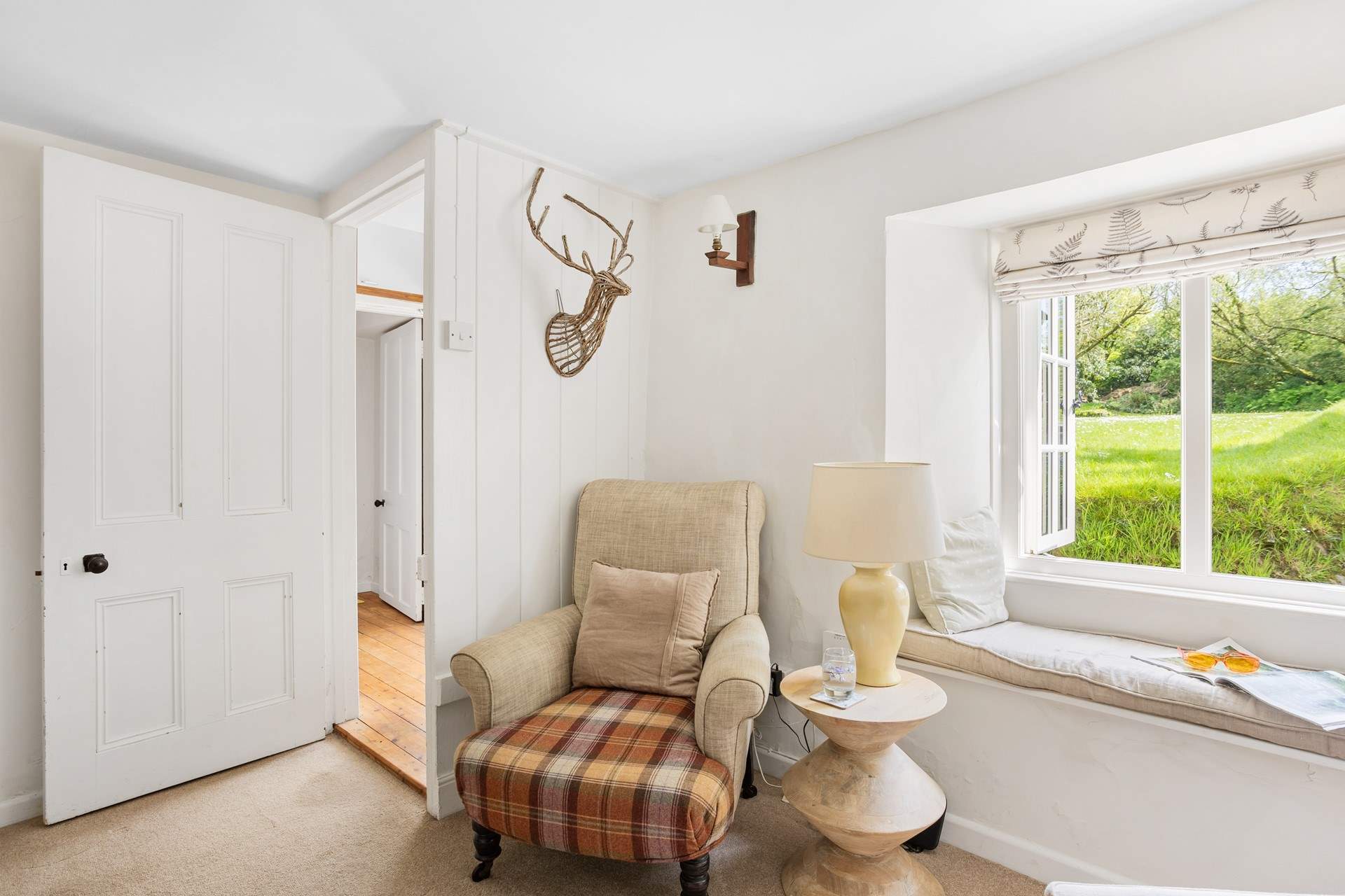 With so many spots to sit and relax you really are spoilt for choice. 