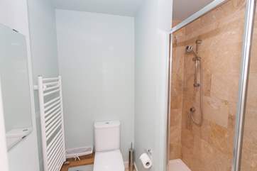 The master bedroom has an en suite, so no morning queues!
