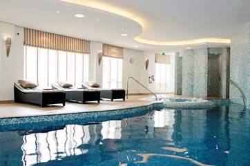 Dart Marina swimming pool. Perfect for escaping from the hustle and bustle for a while.