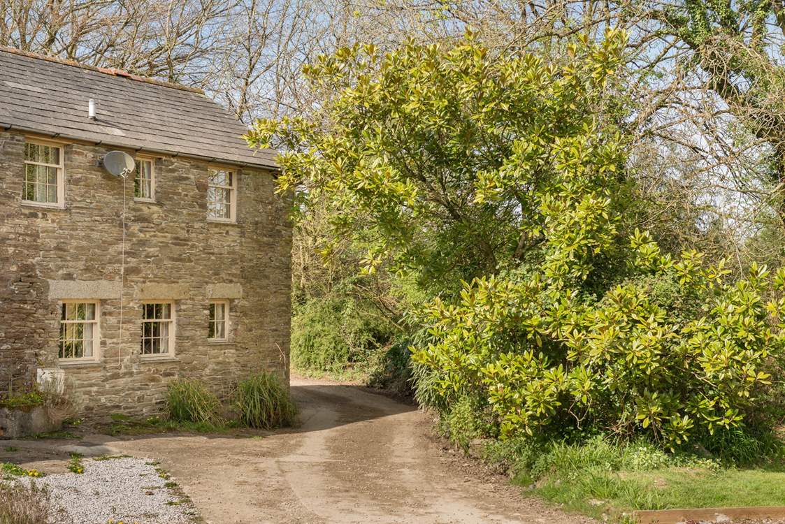 Winwalloe Cottage is semi-detached from the Owners' home.