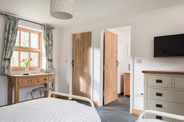 Bedroom 2 has an en suite shower-room.