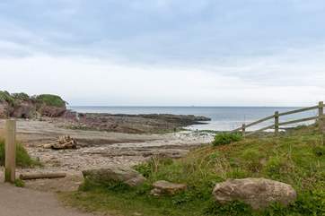 Talland Bay as the tide drops back, a two minute walk down the hill.