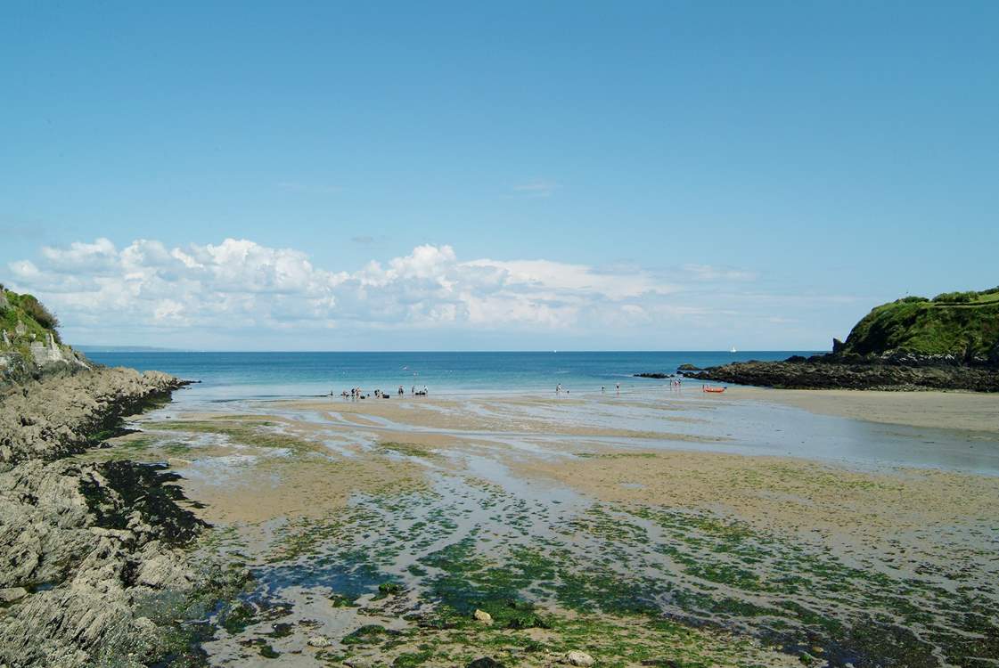 Portmellon is another pretty beach found on the coastal footpath just beyond Mevagissey.