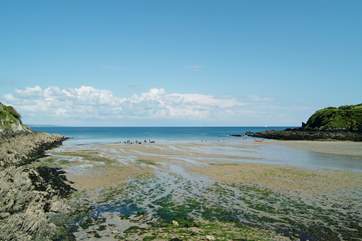 Portmellon is another pretty beach found on the coastal footpath just beyond Mevagissey.