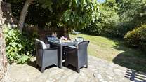 Al fresco dining on the patio.