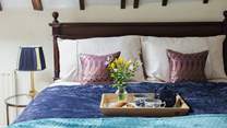 Breakfast in bed, why not? You are on holiday!