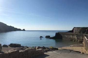 High tide in Lamorna