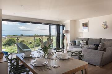 Open plan living at its very best.
