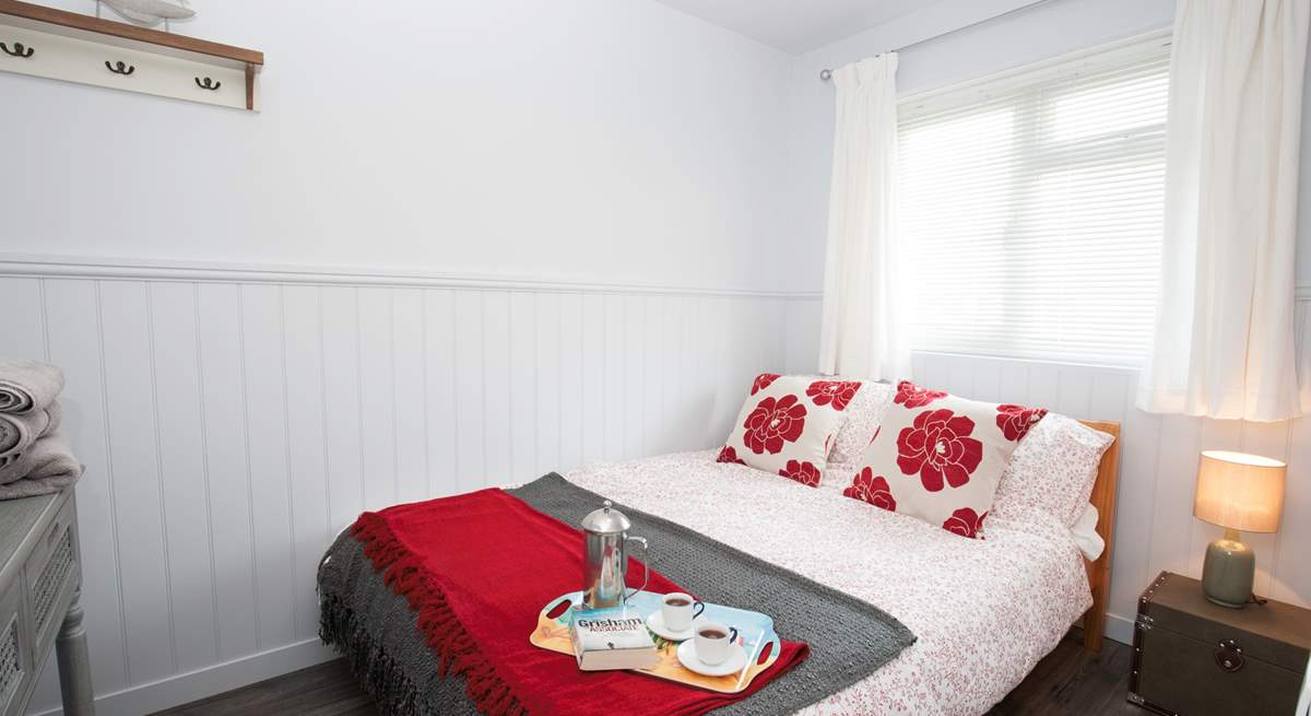 Why not treat yourself to breakfast in bed in the delightful main bedroom.