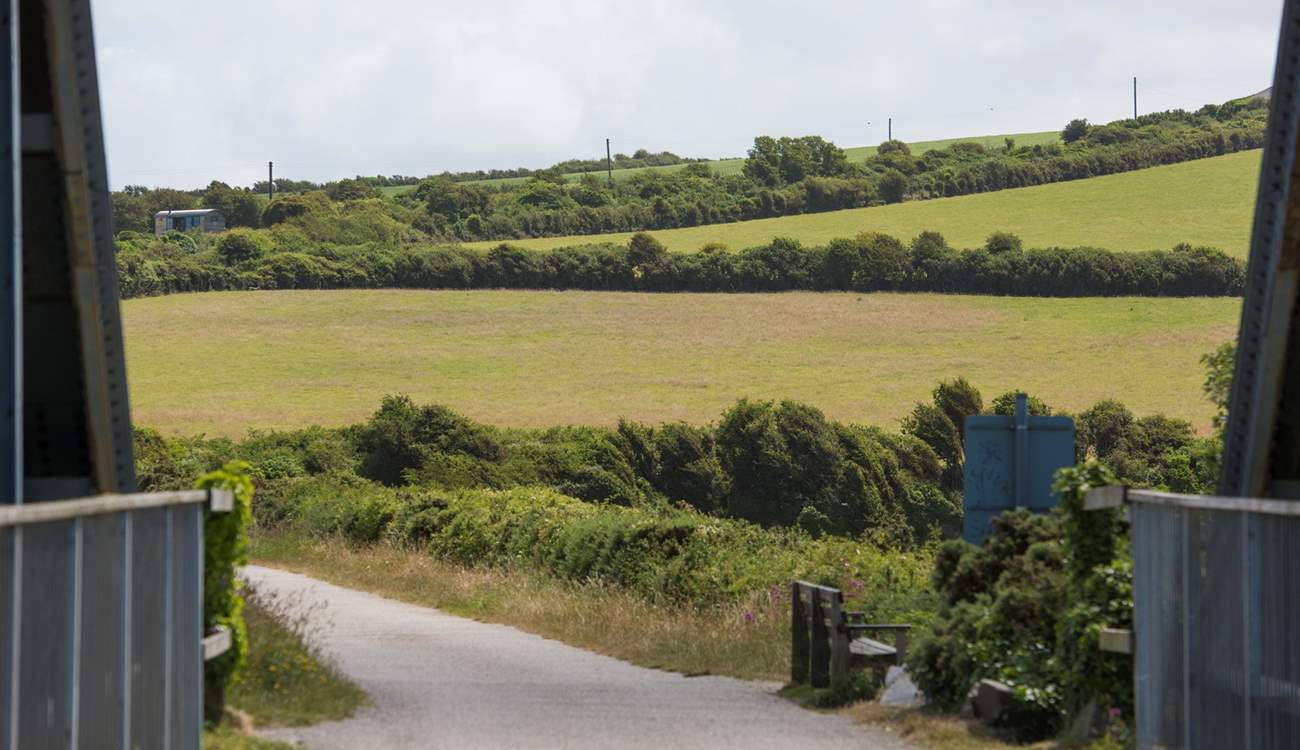 Looking back towards Tregwelan Shepherd's Hut from the Camel Trail.