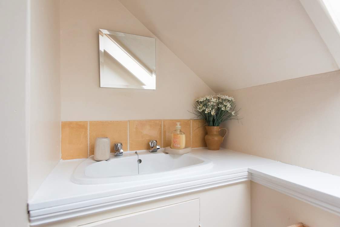 The shower-room.