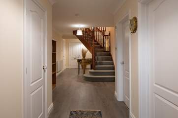 Entrance hall, what a grand sight.