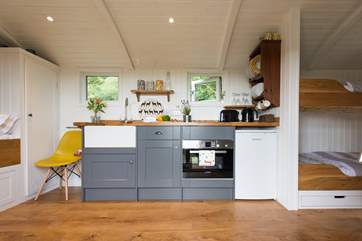 The colour scheme and styling are lovely.
