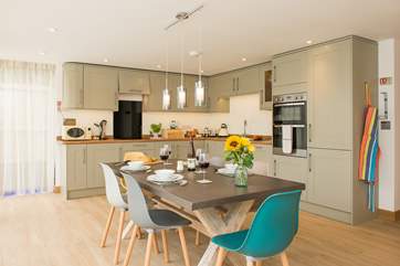 The kitchen/dining-area is simply fab!