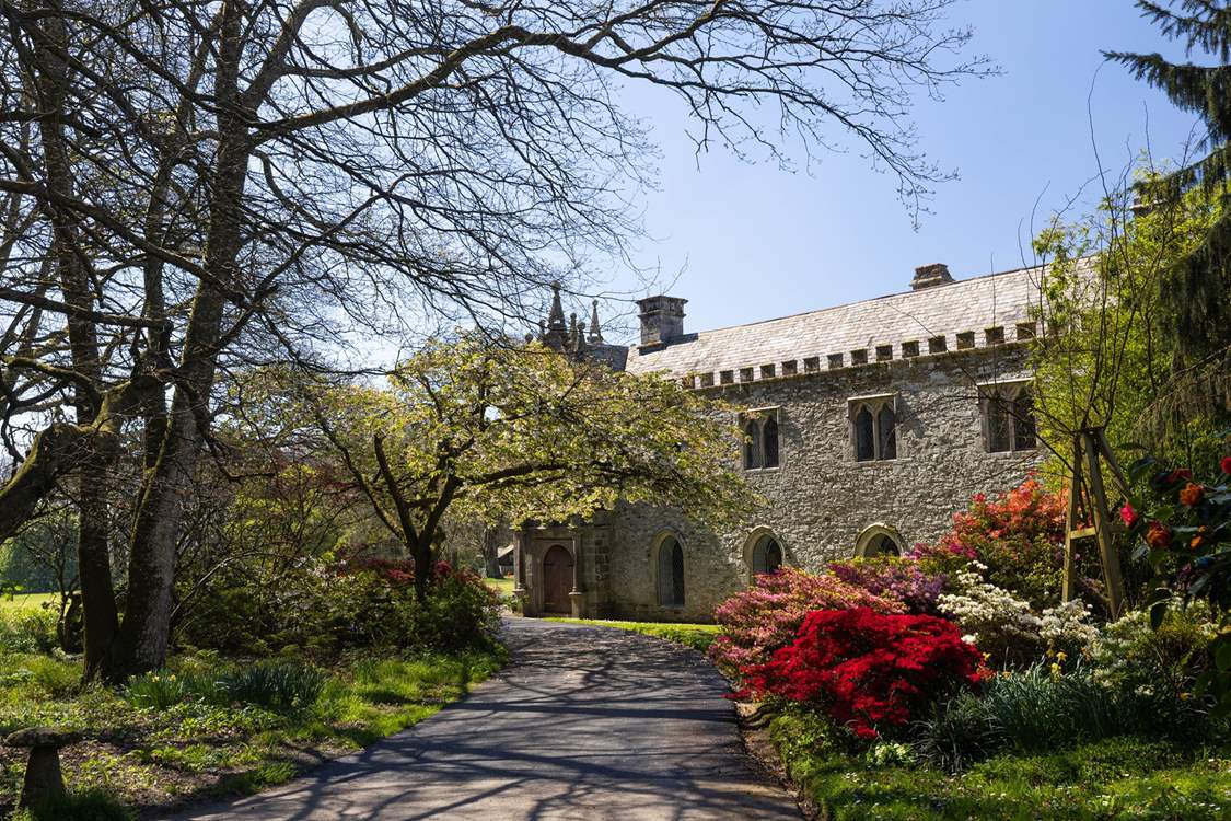 Follow the lane around to the beautiful grounds.