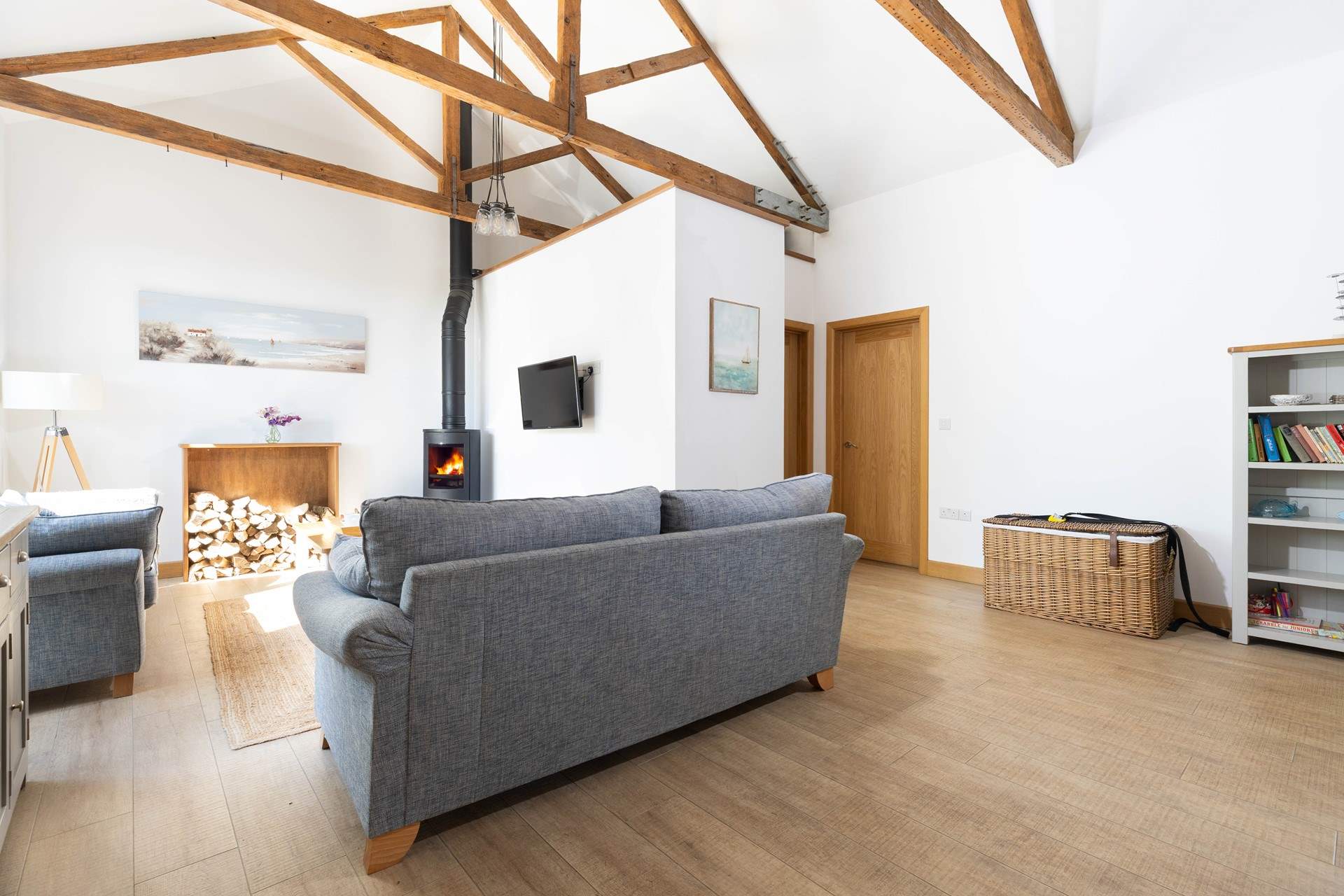 What a stunning space for your holiday.