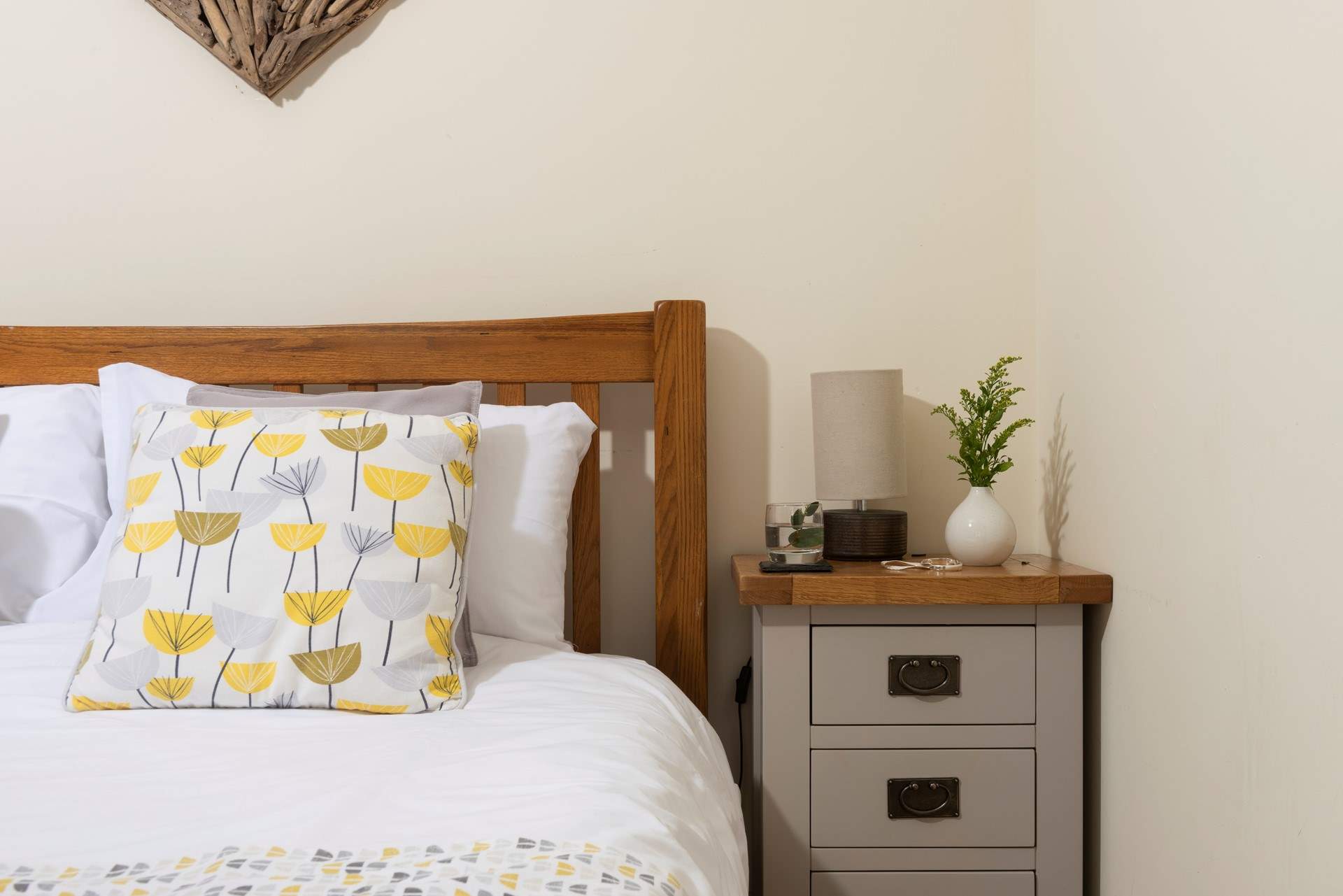 Enjoy a much deserved break at Lee Cottage.