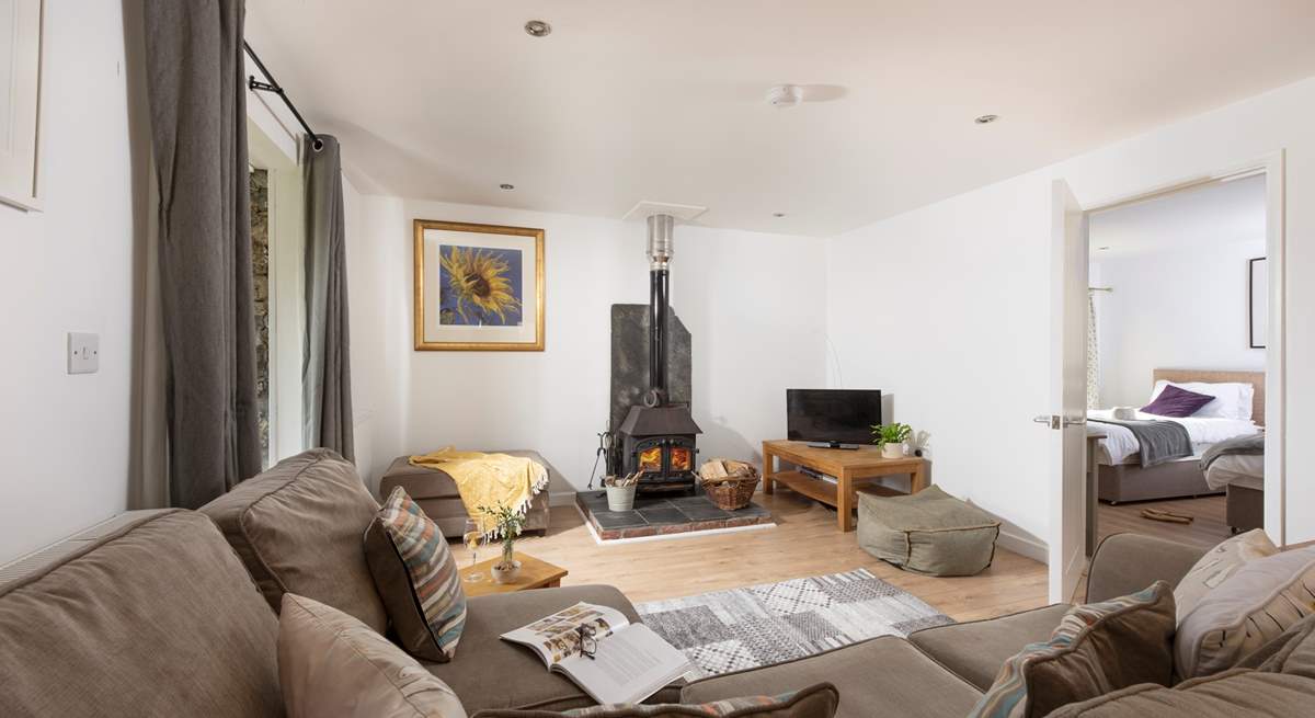 Plenty of room for everyone to chill out and relax after a day out exploring the delights of south Cornwall.