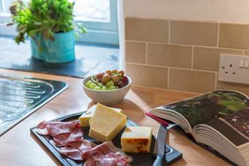 Knock up a feast or two when not eating out in lovely local pubs or renowned Roseland restaurants.