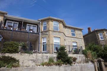 6 St Josephs has an elevated position to make the most of the views. Please note there are approximately 15 steps to enter the property.