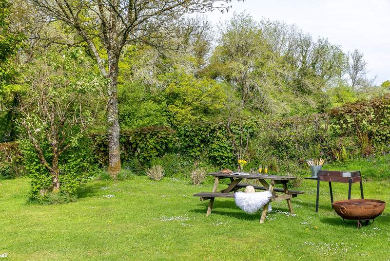 Plenty of space to sit out and enjoy the fabulous grounds which surround the cottage.