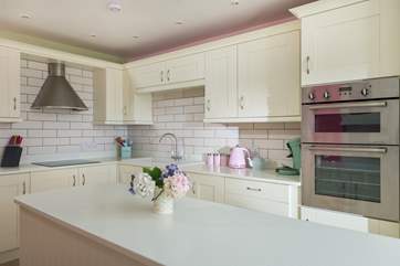 An island unit for prepping for meals.