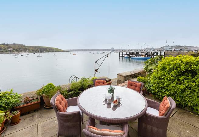 What a stunning location, please be aware there is no gate or fence onto the quay so please take care. 