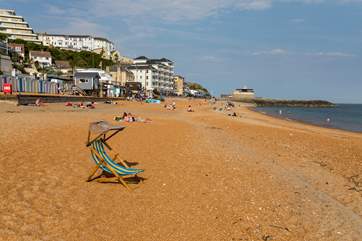 The golden sands of Ventnor beach.