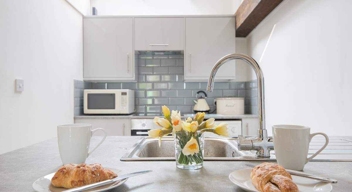 The breakfast bar is perfect for two guests.