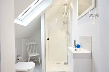 After a day of adventure on the Island, have a shower before popping out for dinner.