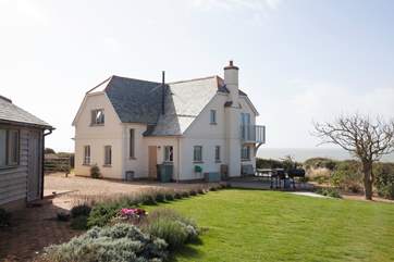 Step into your Classic Cottage, your perfect Island holiday starts here.