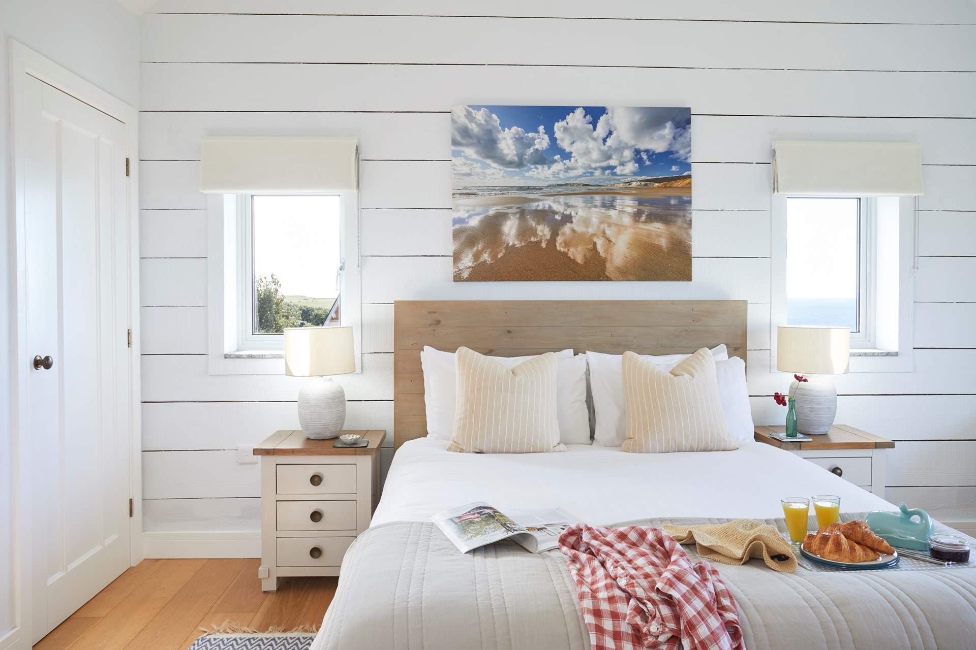 You will find ample storage throughout for all your holiday belongings.