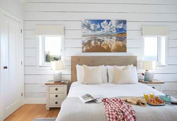 You will find ample storage throughout for all your holiday belongings.