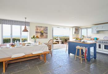 Make special memories with family and friends in this unforgettable retreat.