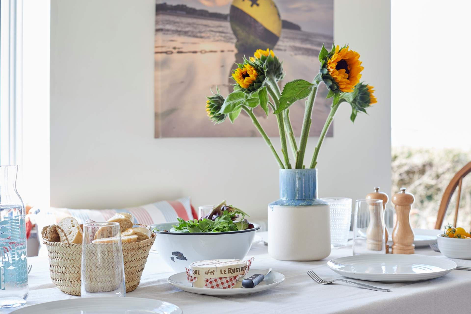 Leisurely lunches with loved ones.