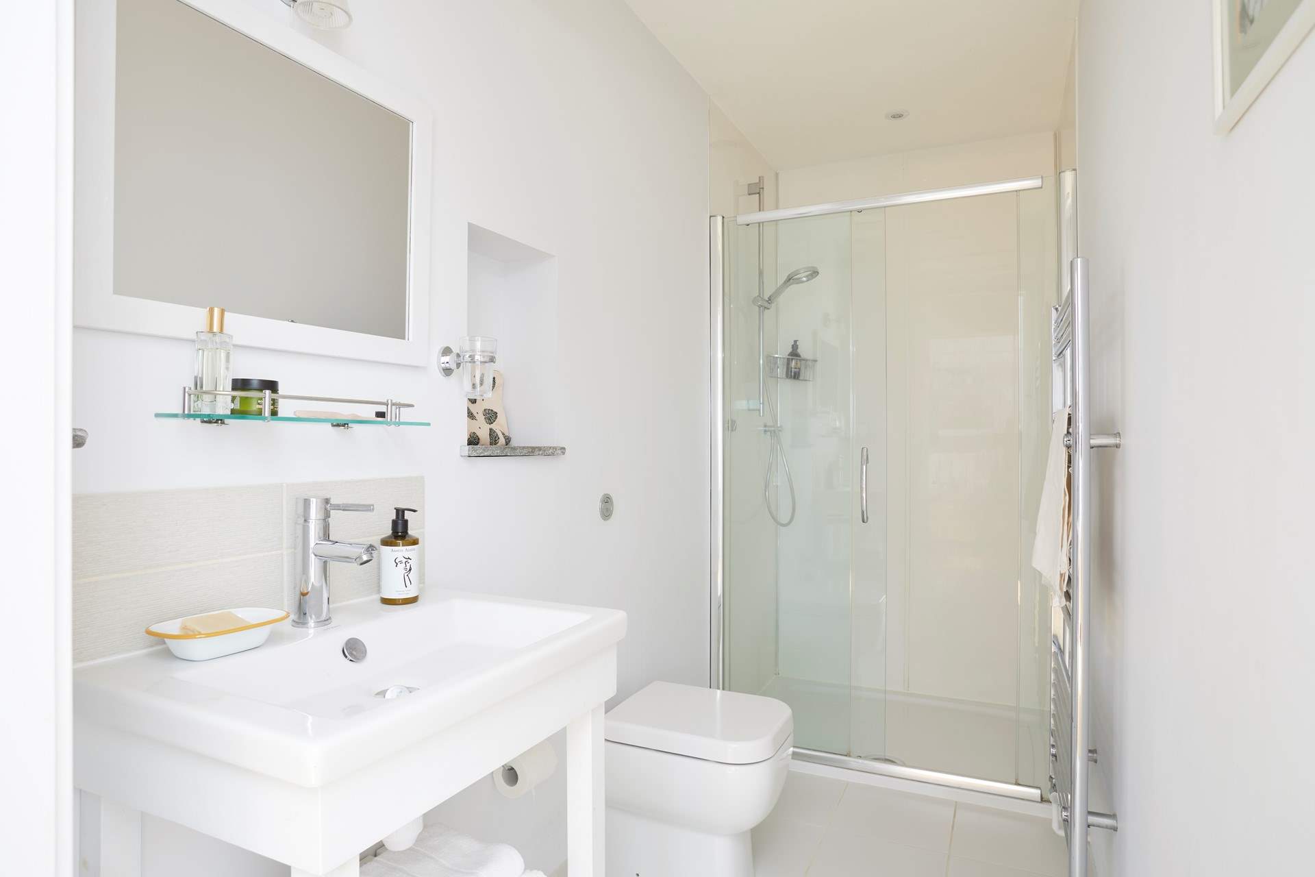 Bedroom 2 has it's own en suite shower-room.