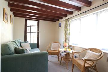 Sitting-room 1.