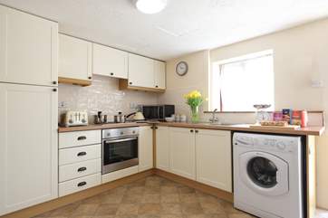 The kitchen is extremely well-equipped.