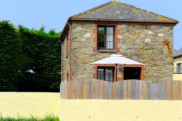 The terrace is completely enclosed.