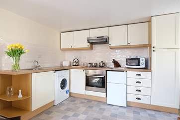 The kitchen-area is very well-equipped.