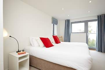 These beds can either be twins or they can be a lovely super-king size double.