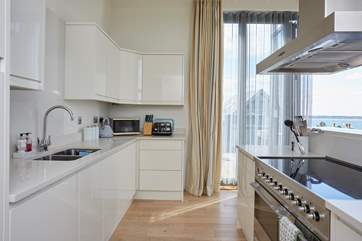The modern kitchen is very well-equipped with everything you should need for cooking your favourite meals.