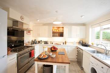The kitchen is a delight to cook in, with a view overlooking the garden, you can keep an eye on children whilst preparing lunch.