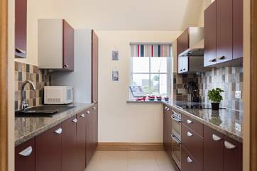 The fully equipped kitchen.