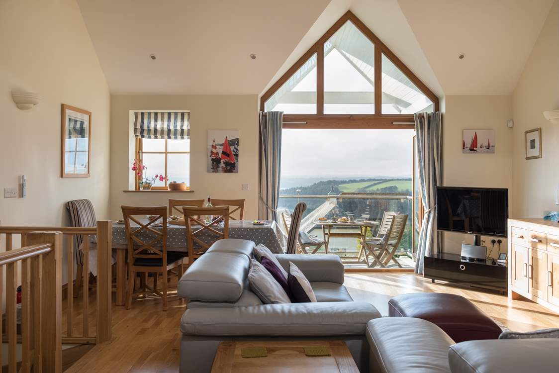 Look at that view! The reverse accommodation has the living areas on the first floor so the panoramic view can be fully appreciated.