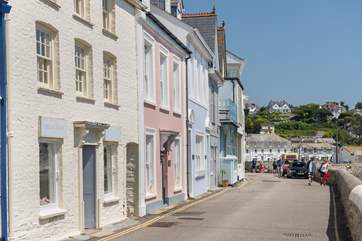 Pretty pastel-painted cottages line the seafront in St Mawes.